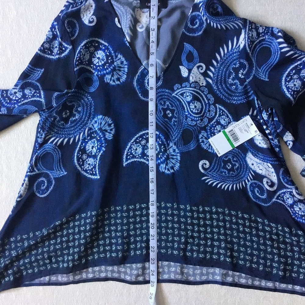 NEW Karen Kane Riviera Border Print Top Woman’s Size Large Blue Paisley Print - Picture 10 of 11